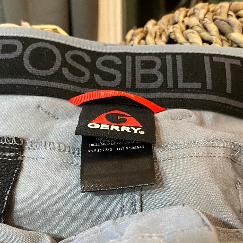 Gerry Men's Light Gray Cargo Shorts